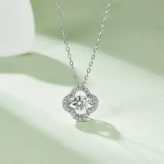 灵动幸运草925银镀白金50分D色莫桑钻项链 OLDC 02