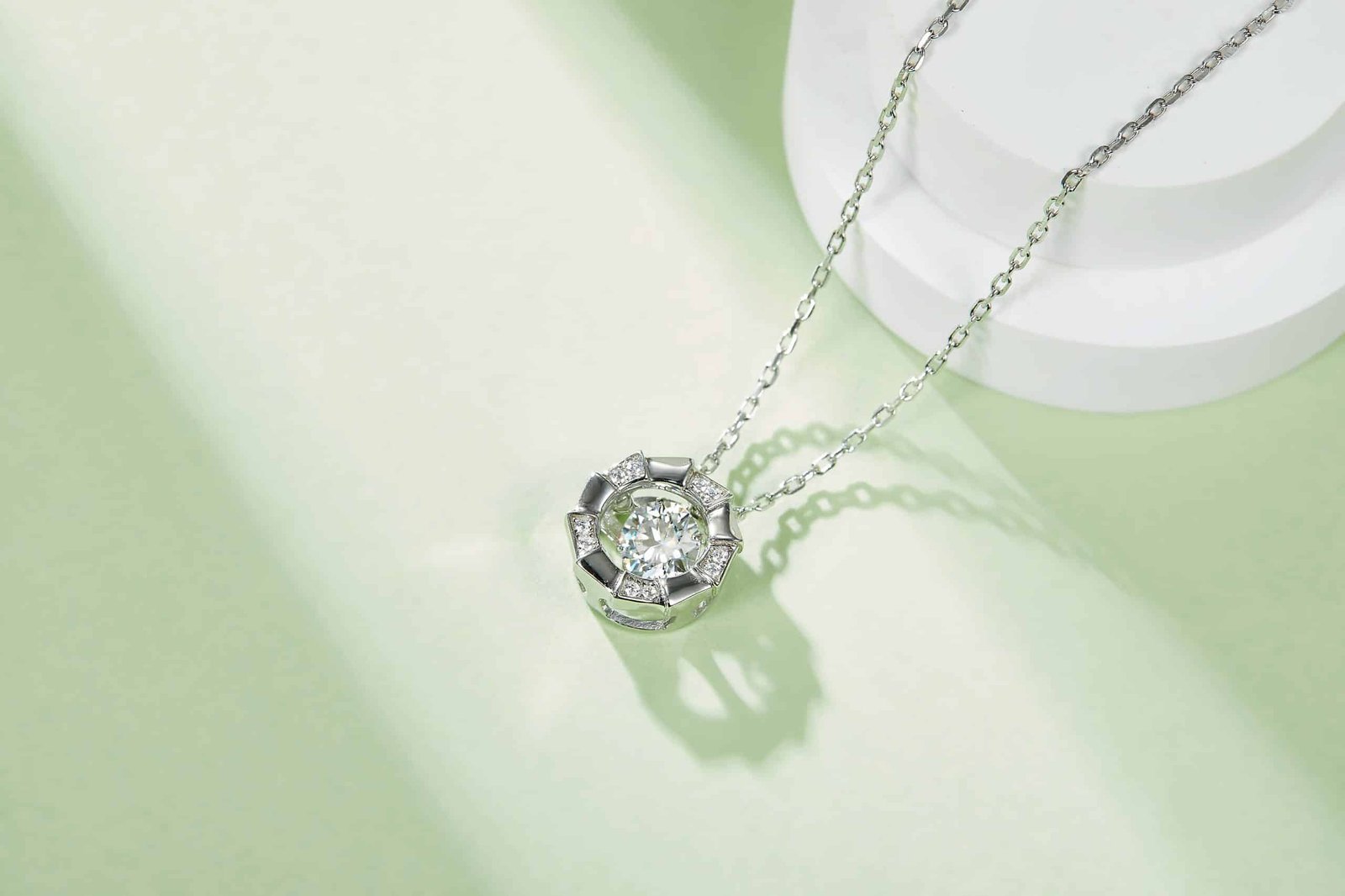 灵动美杜莎S925银镀白金50分D色莫桑钻项链 OLDR 04