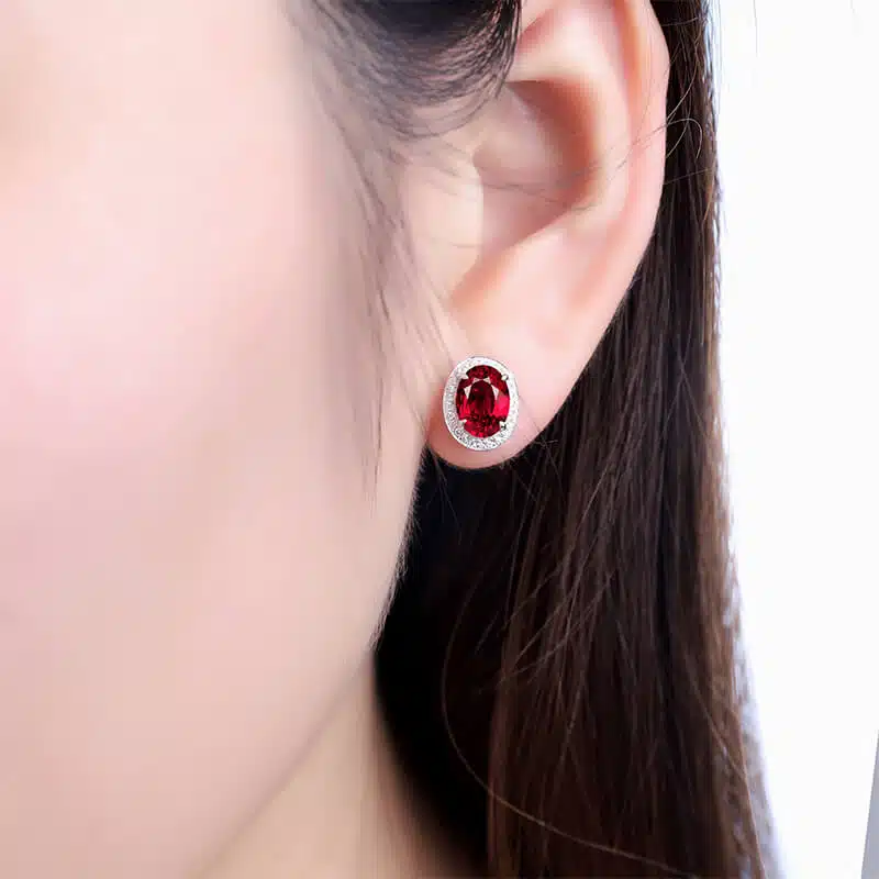 2克拉蛋形s925银镀18k5a锆石红宝石/蓝宝石耳钉